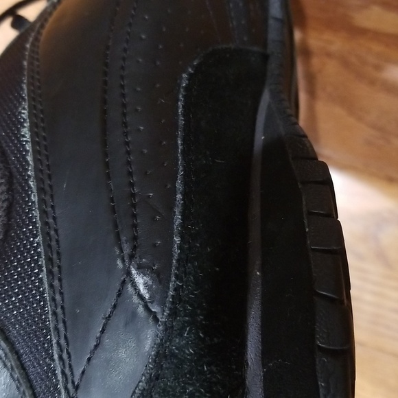 Black Sketchers sneakers size 10 - Picture 8 of 12